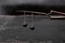 Load image into Gallery viewer, Dangling Onyx Earrings