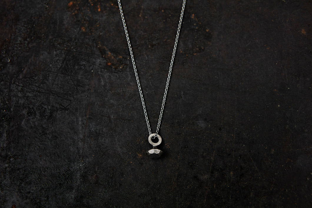 Oxidated Diamond Shaped Necklace